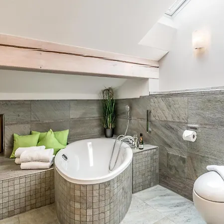 Apartment Ambiente